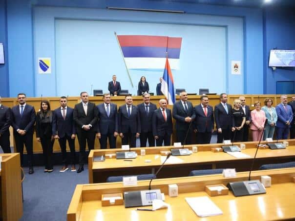 Since the beginning of the year, RS has borrowed 2.7 billion KM