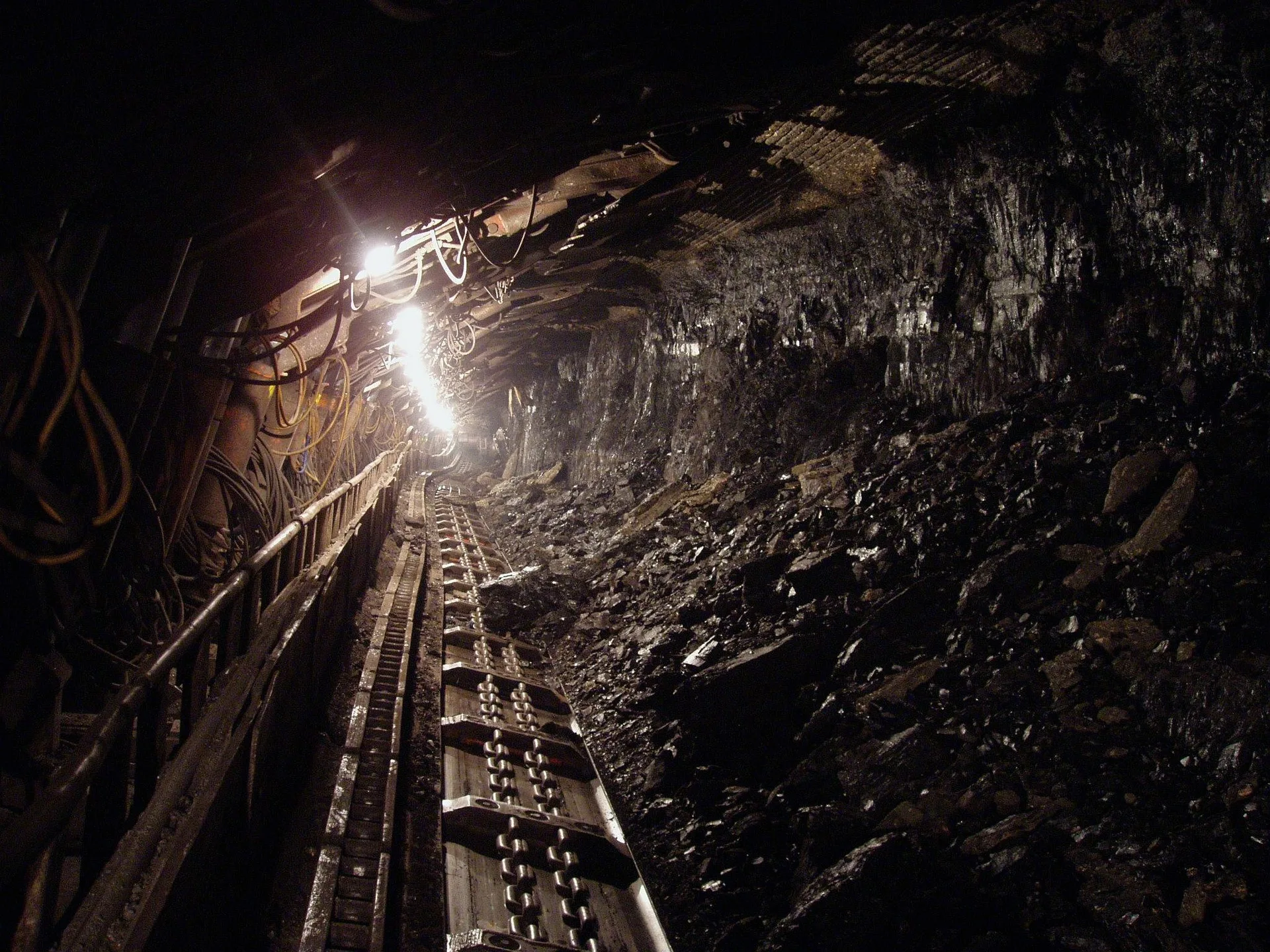 BiH is sitting on 200,000 tons of strategic metal, foreign companies are already exploring deposits