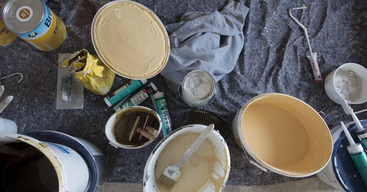 Once a routine job, now a serious investment: Painting a 50-square-meter apartment costs like a summer vacation