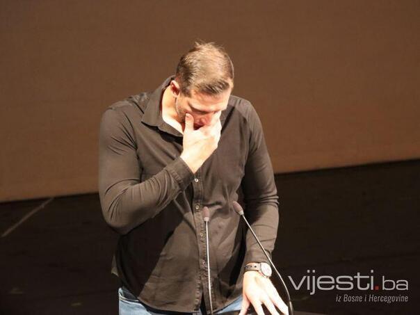 Teletović through tears: "I’m not hiding that I’m crying, your departure is unfair"