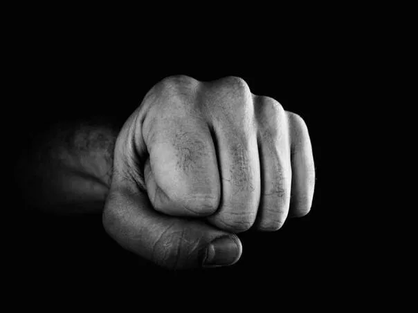 Trebinje: A man lost his hearing in one ear after being hit by a bully