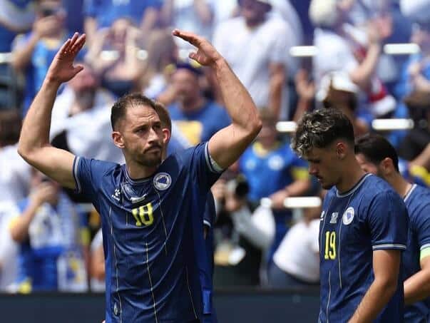 The match between Bosnia and Herzegovina and Canada will be broadcast by more than 500 TV channels