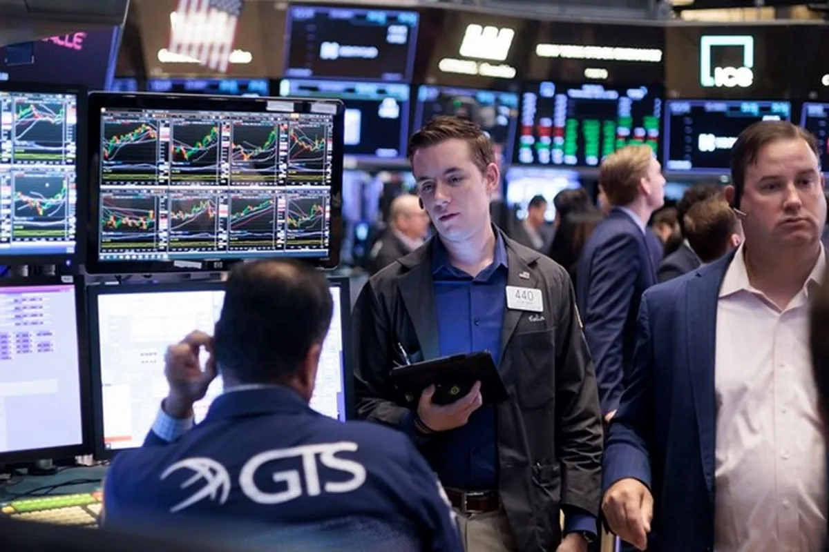 Dow Jones rose, Apple lowered Nasdaq