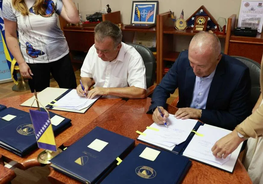 The first agreements signed by the MoD of Bosnia and Herzegovina with sports associations: Soon the sports unit of the Armed Forces of Bosnia and Herzegovina