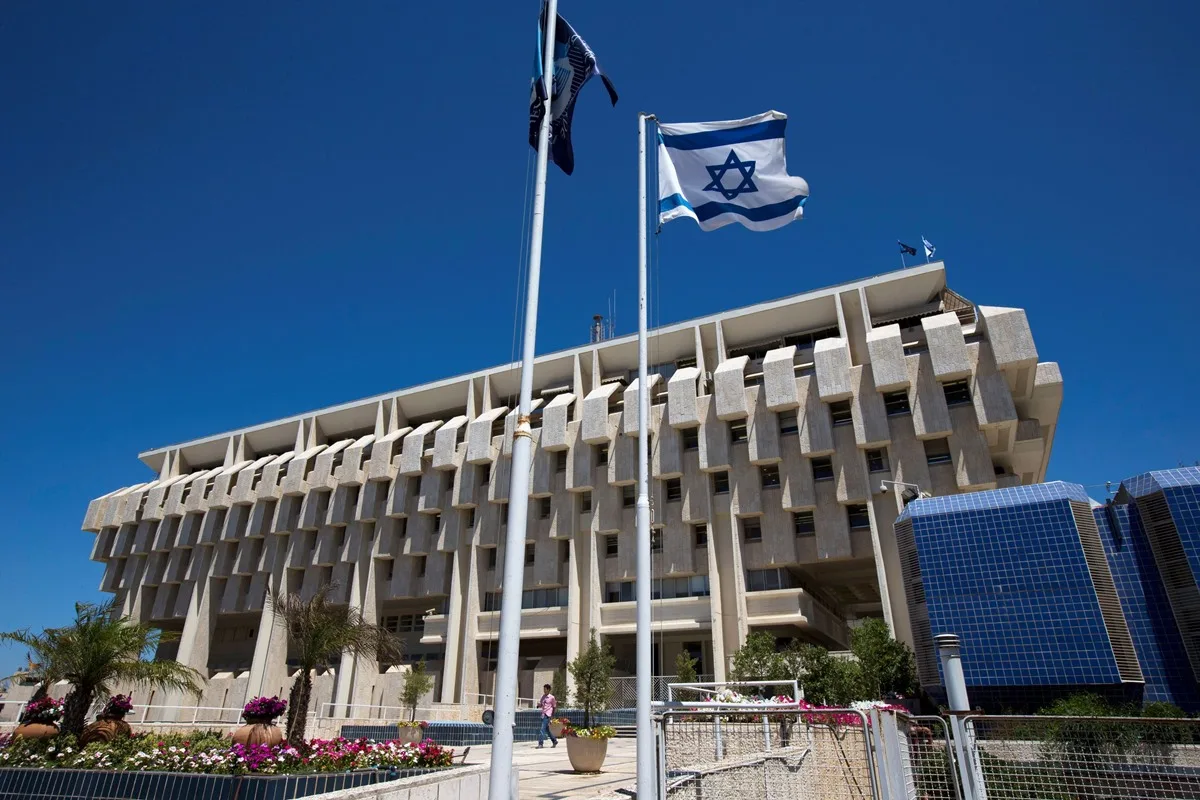 Financial strike on Palestine: Israeli banks threaten to cut off key services