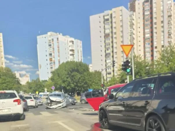 Accident in Sarajevo: Two cars collided