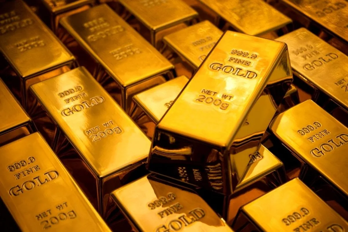 Everyone is buying gold: Will its price explode in the next five years?